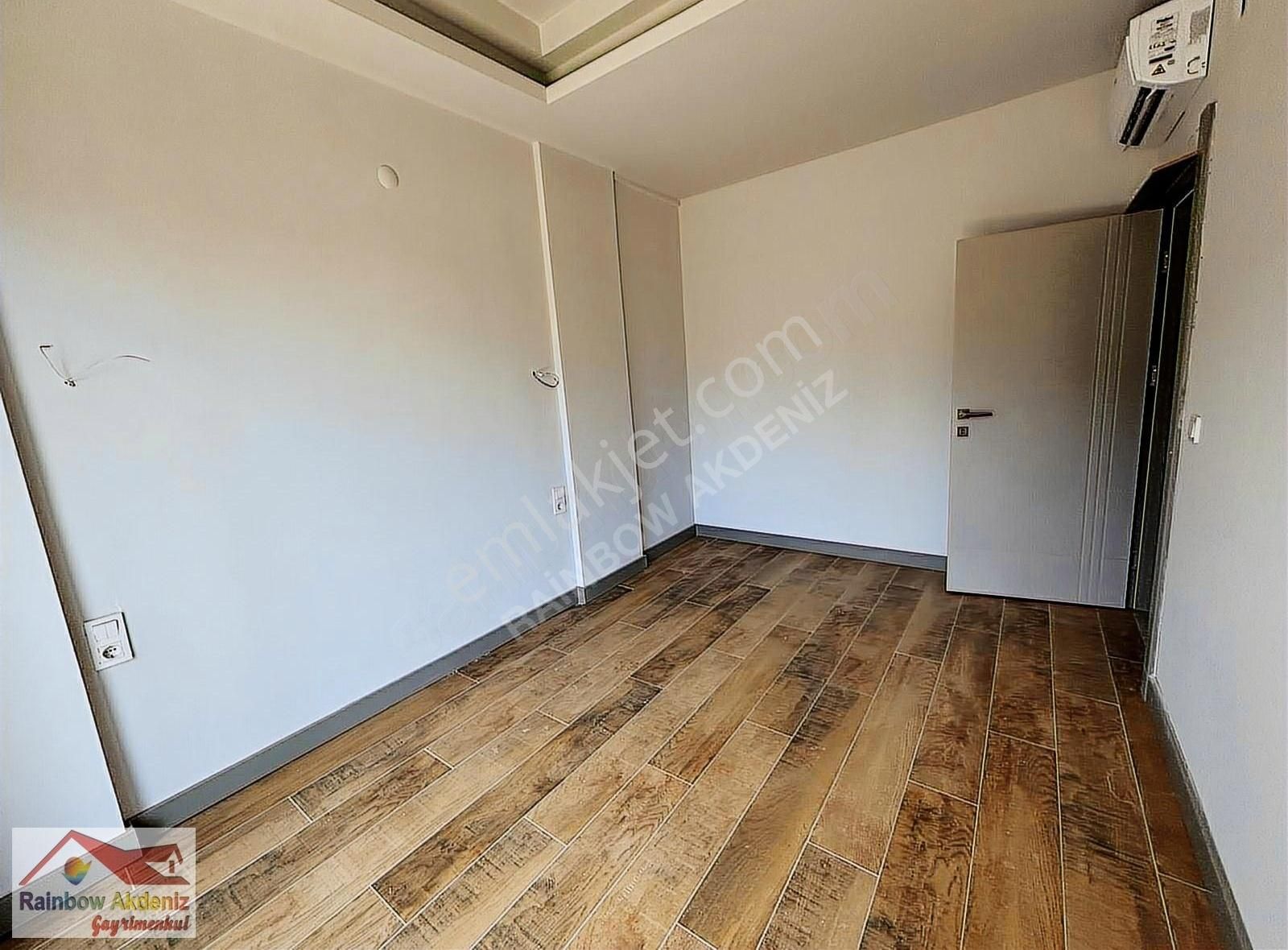 Side Merkezde Lüx Site İçerisinde Satılık 1+1 Daire !!! - Görsel 2