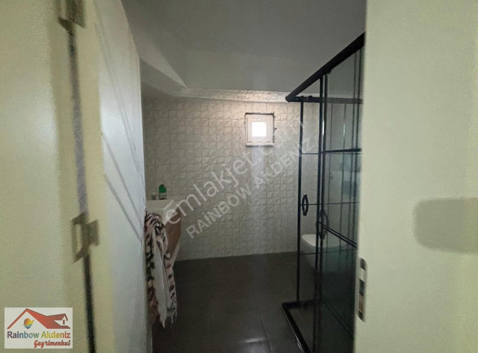 Serik, Belek'de Sahile 2 Km. Satılık 5+1 Triplex Villa ! - Görsel 6
