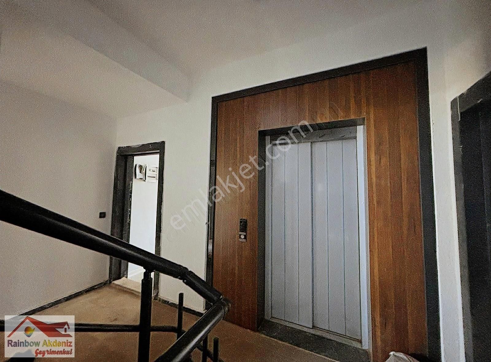 Manavgat Ilıcada Merkezi Konumda Asansörlü 3+1 Satılık Dublex !! - Görsel 29