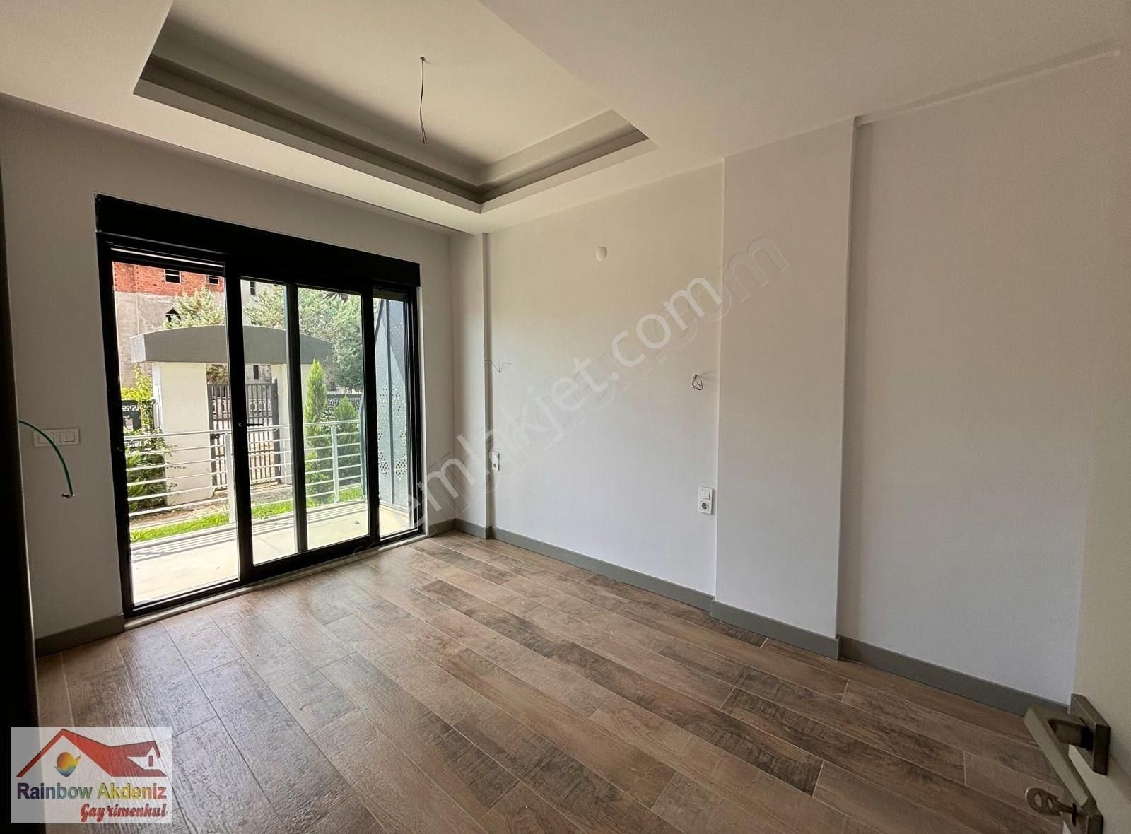 Side Merkezde Satılık Lüx 1+1 Daireler !!!! - Görsel 4