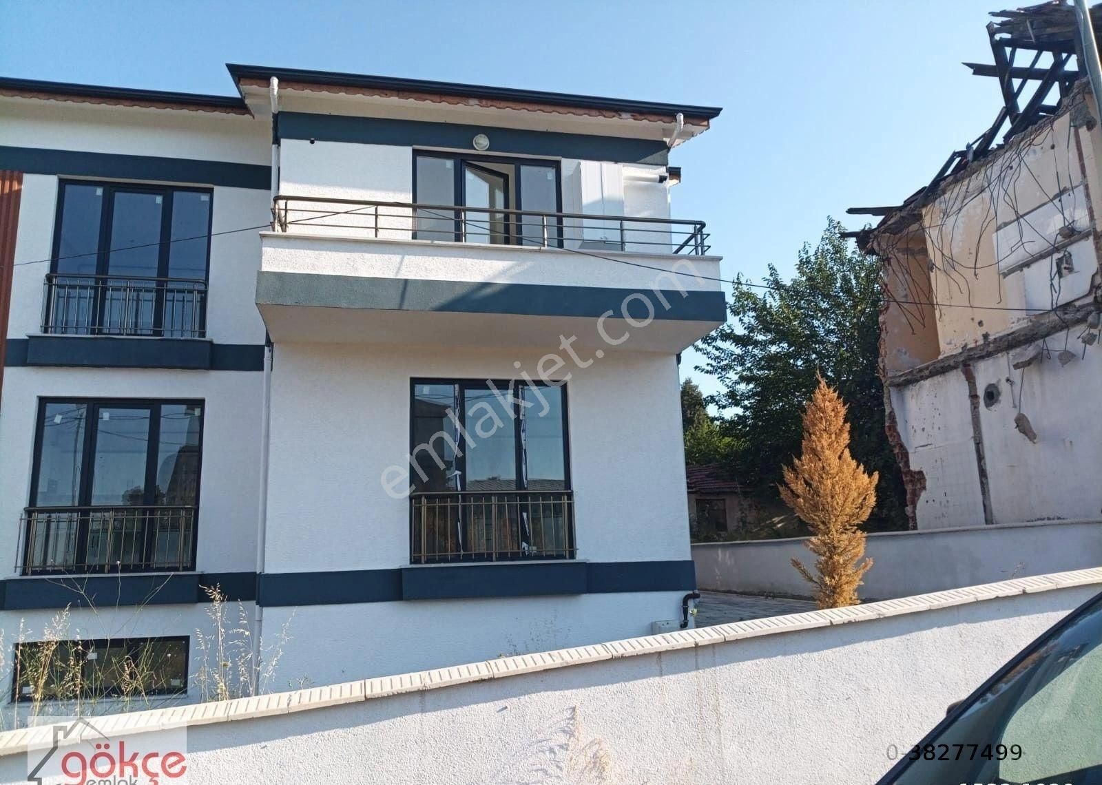 Gökçe' Den Taşeronlara Faturalar Dahil Kiralık Bekar Evi