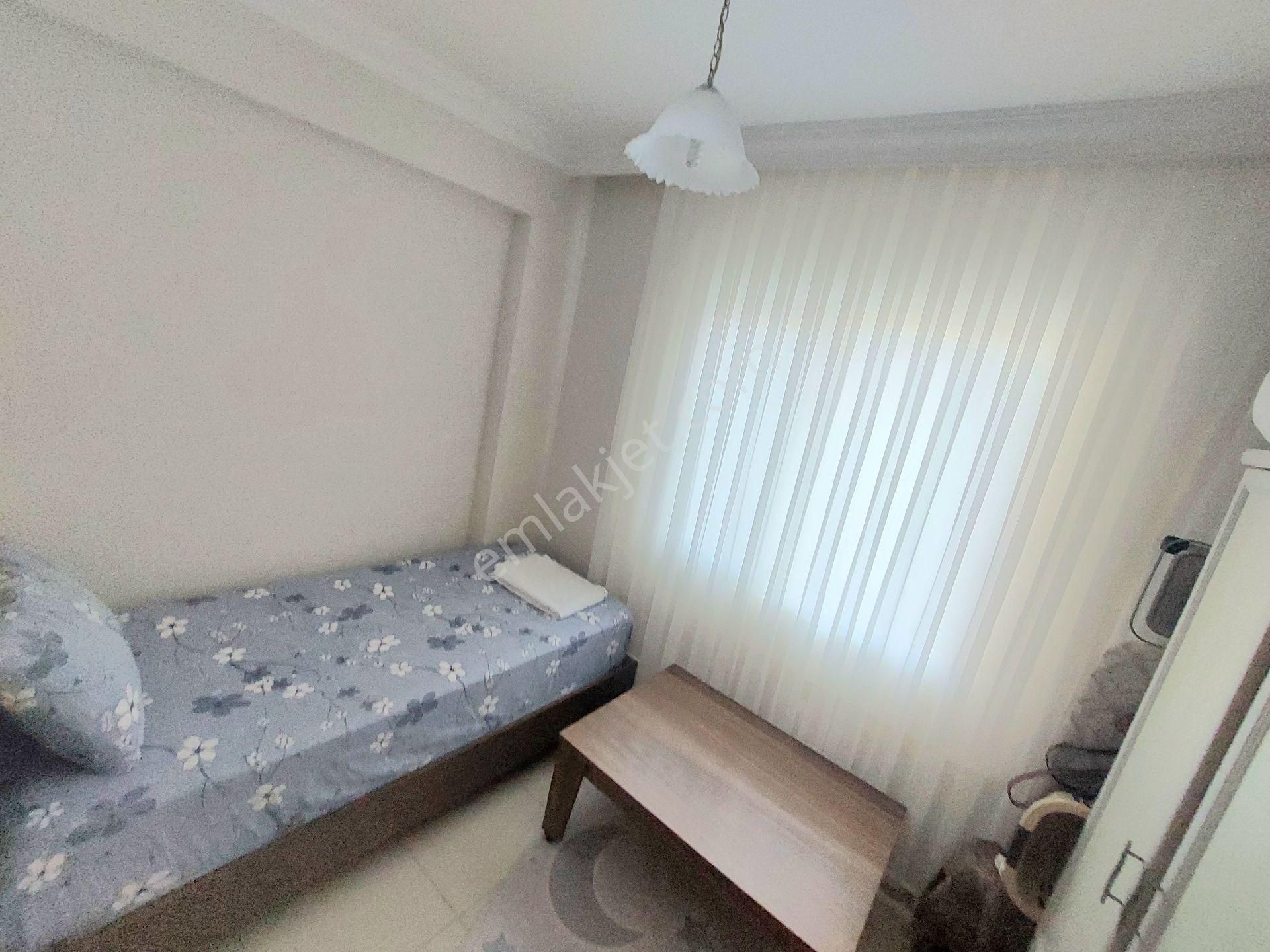 Denize Sadece 200 Metre Mesafede Merkezi Konumda Daire - Görsel 3