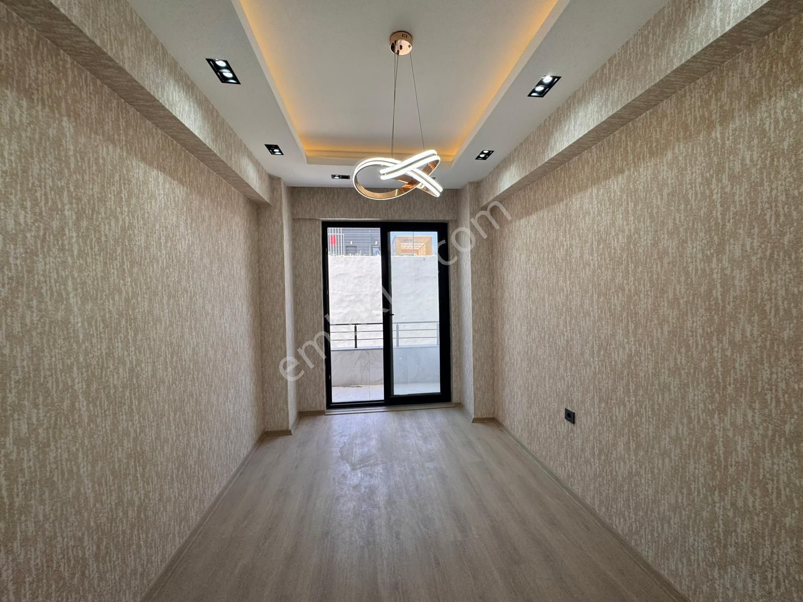 Fıstıklı'da Gazira'ya Yakın Lüks 3+1 Sıfır Daire - Görsel 16