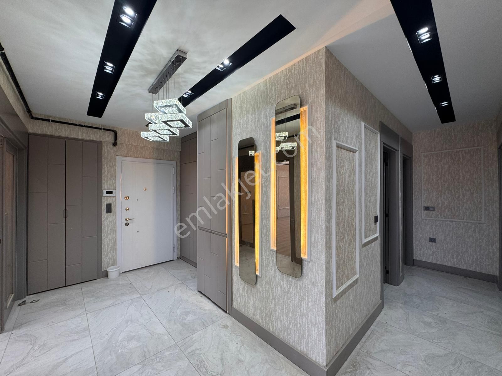 Fıstıklı'da Gazira'ya Yakın Lüks 3+1 Sıfır Daire - Görsel 17