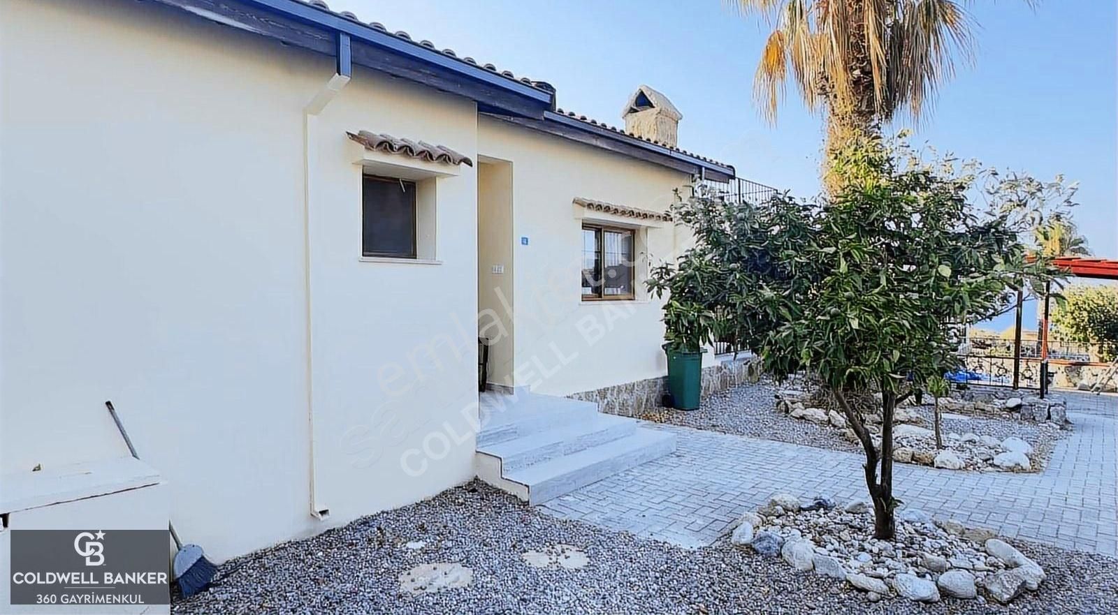 Kktc Girne Kayalar'da Deniz Manzaralı Havuzlu Satılık Villa - Görsel 27