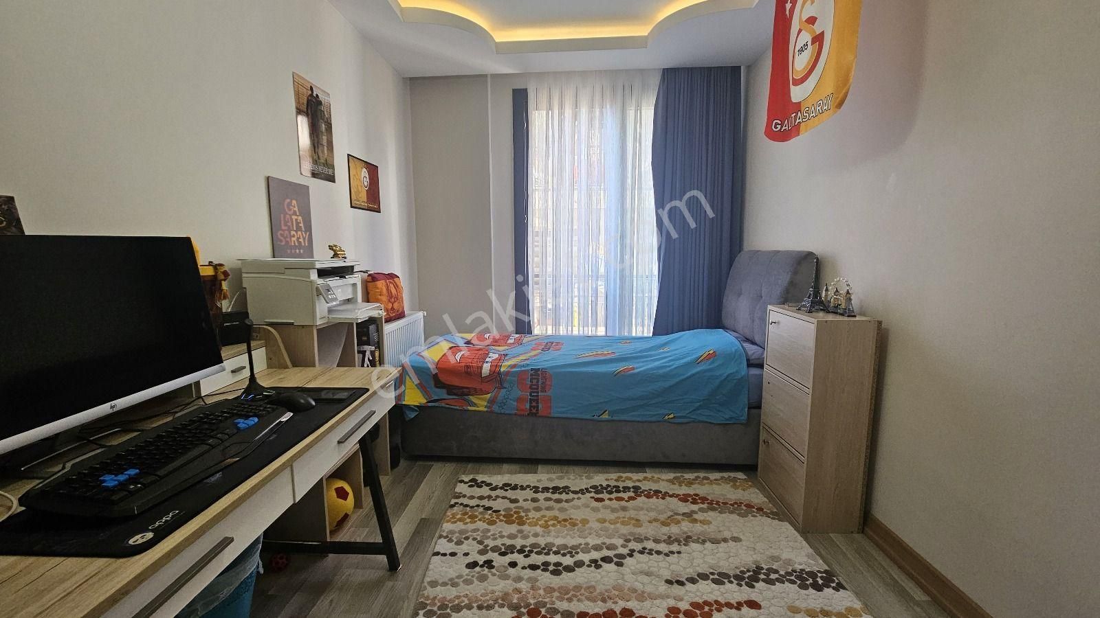 Konak Mithatpaşa Mah. 3+1 Ara Kat Satılık Daire - Görsel 25