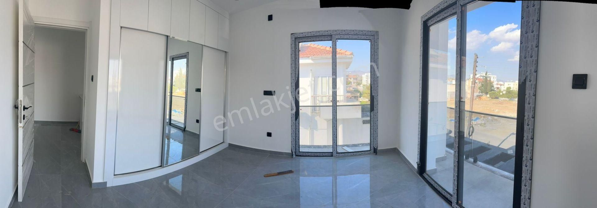 Gönyeli Satılık Tam Müstakil 4+1 Türk Malı Villa - Görsel 8