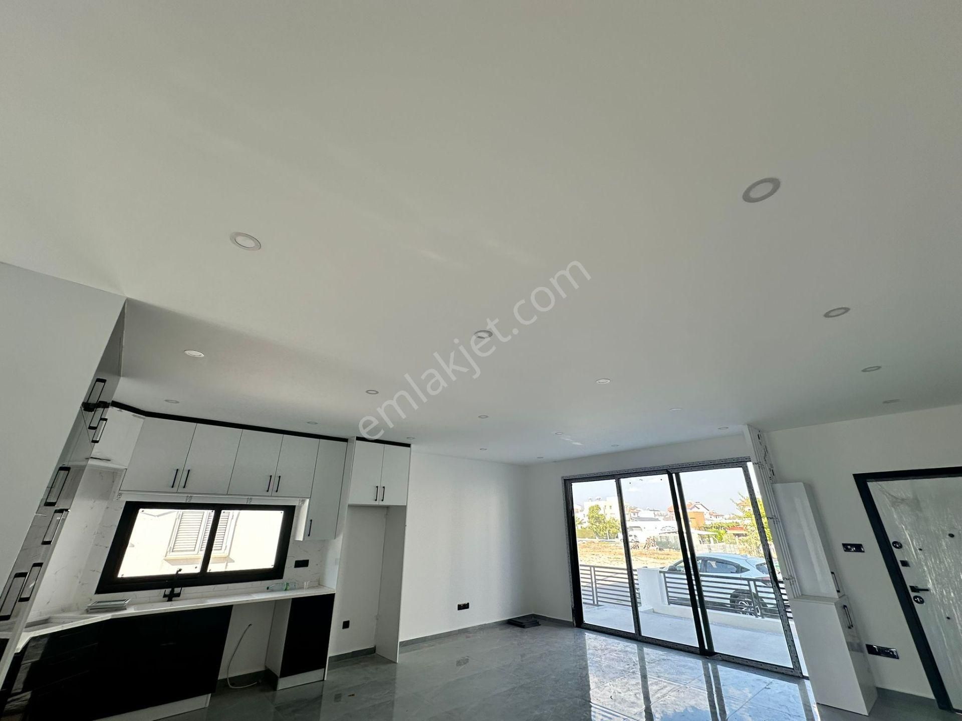 Gönyeli Satılık Tam Müstakil 4+1 Türk Malı Villa - Görsel 4