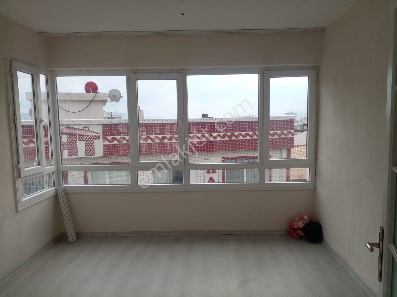 Karabağlar. Sarıyer Mah. 5757sok.no.58.d.3. Evimiz Kiralıktır