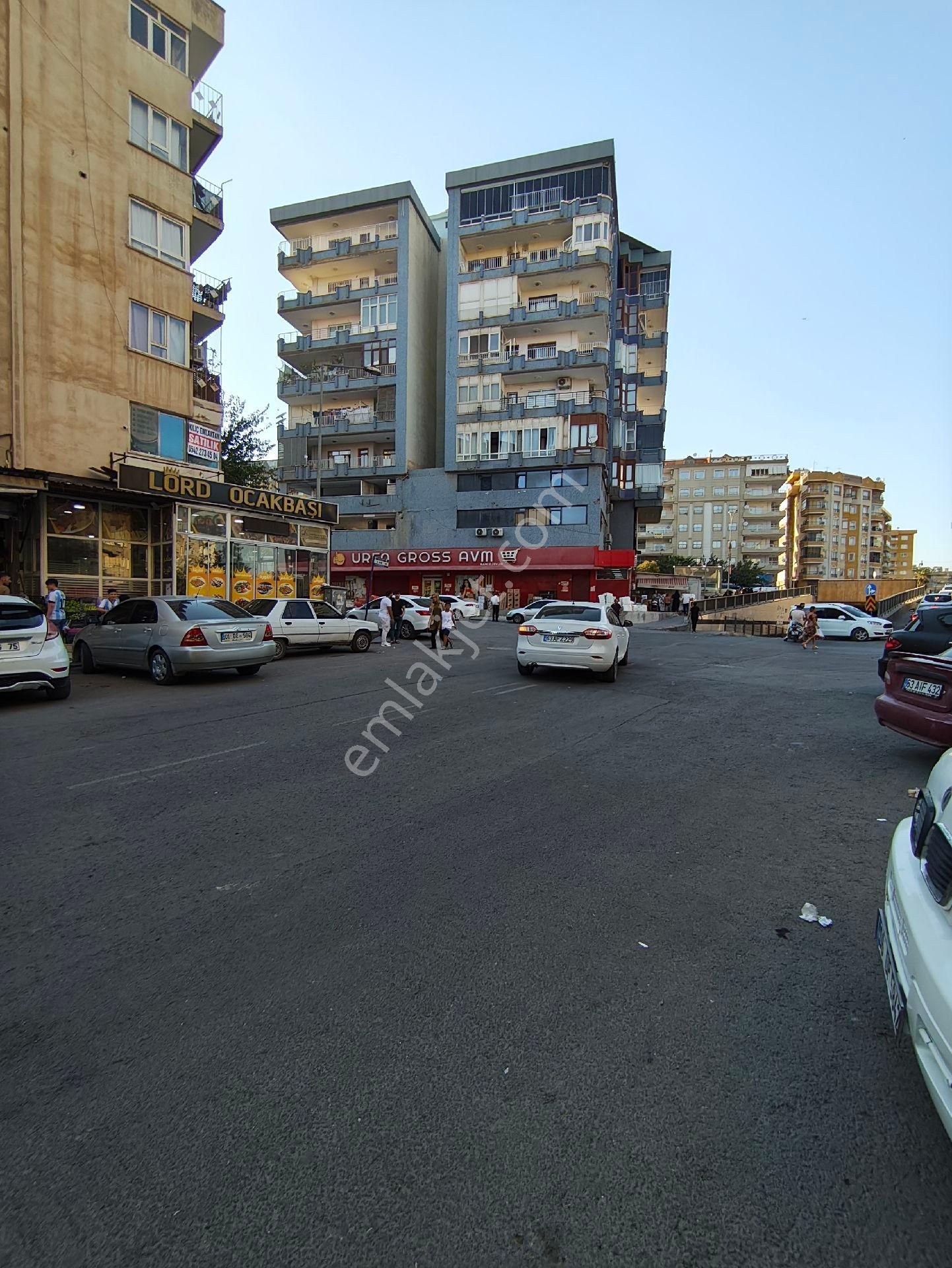 Merkezde 4 Odalı Kiralık Daire Uygun Fiyata  - Görsel 17