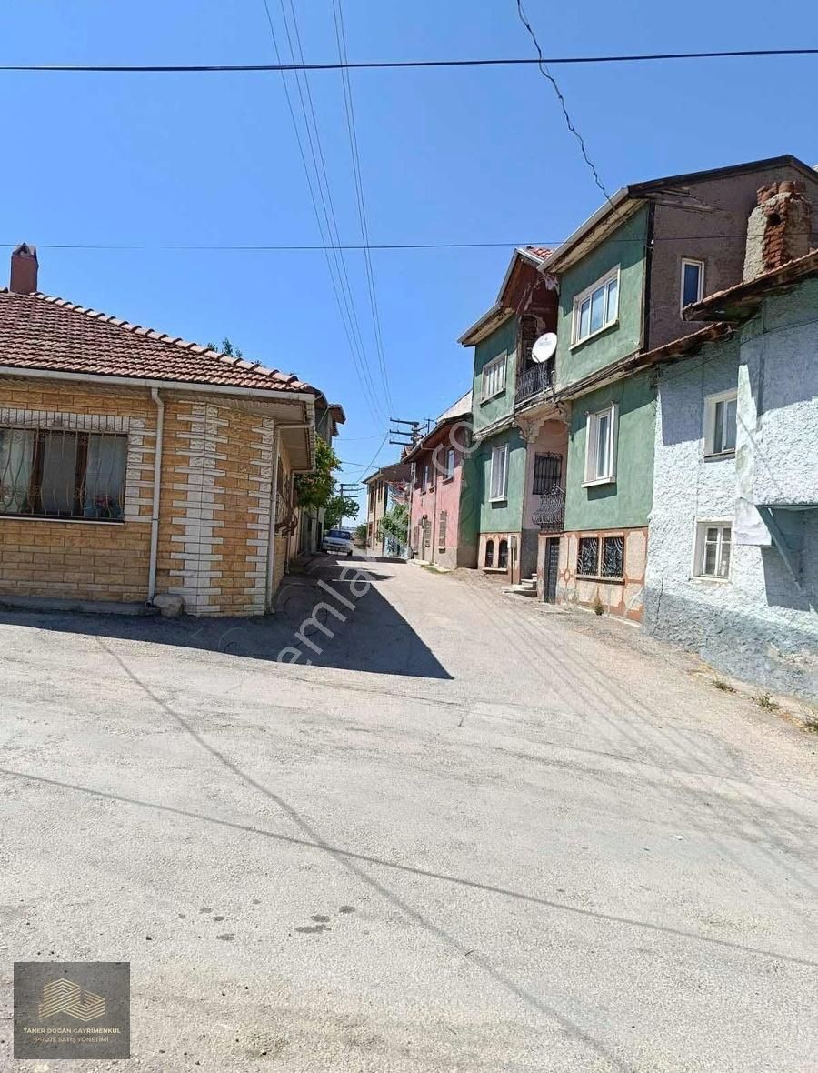 Odunpazarı Evlerinde Satılık Yatırımlık Müstakil Ev