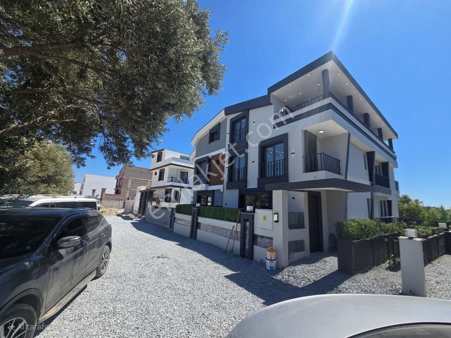 Didim Hisar’da Satılık Lüks Triblex Villa