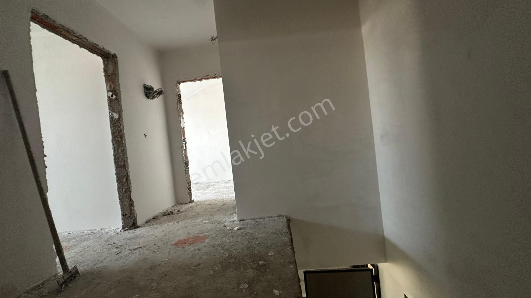 Fethiye Çamköy Sıfır 3+1 Yerden Isıtmalı Balkonlu Çift Banyolu - Görsel 12