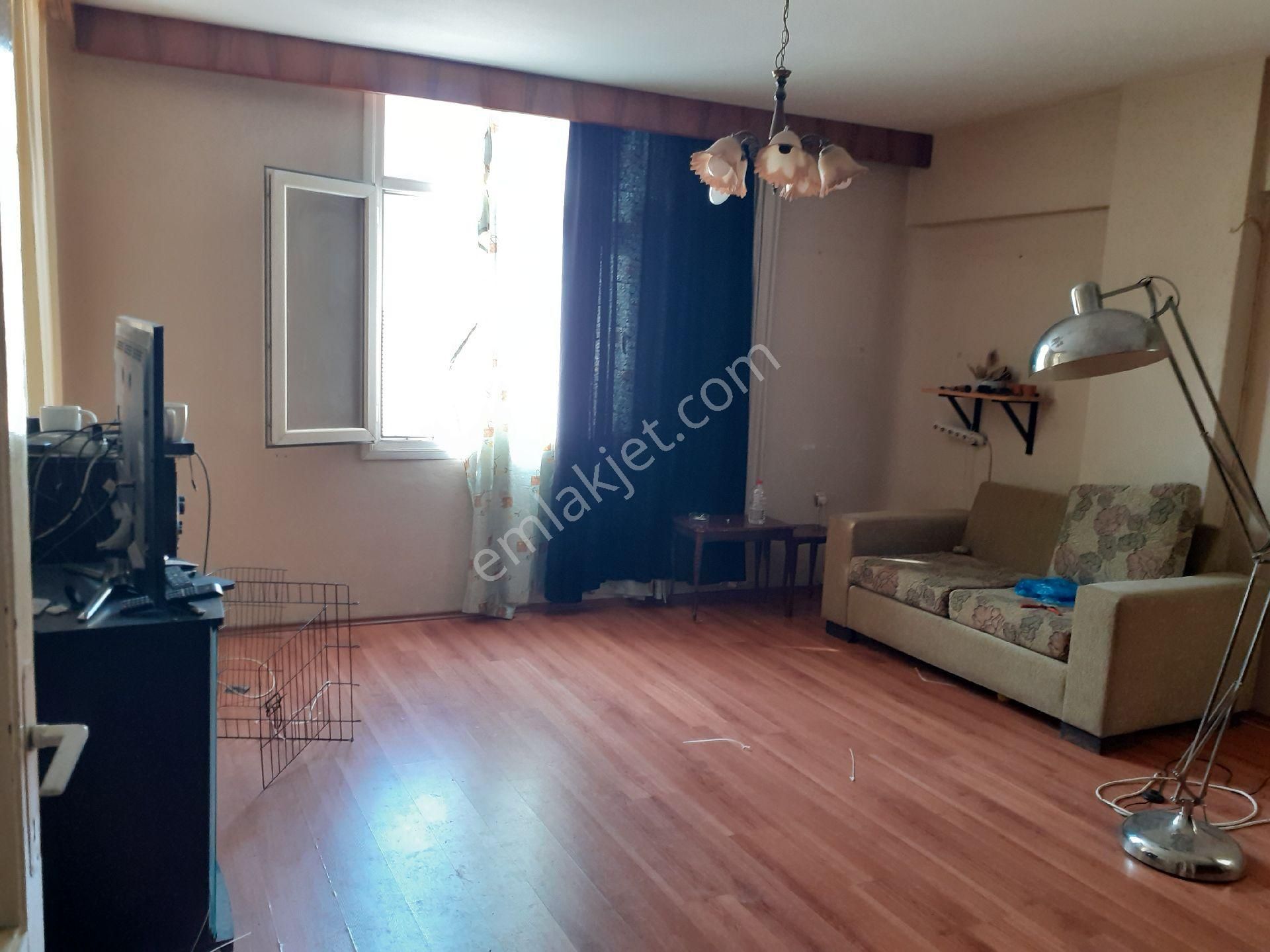 Satlık Daire Mavi Bulvara Bir Parsel İçerde Salı Pazarı Yanı Kat 3 Direk Hasarsız G B K Cepeli 3+1 - Görsel 31