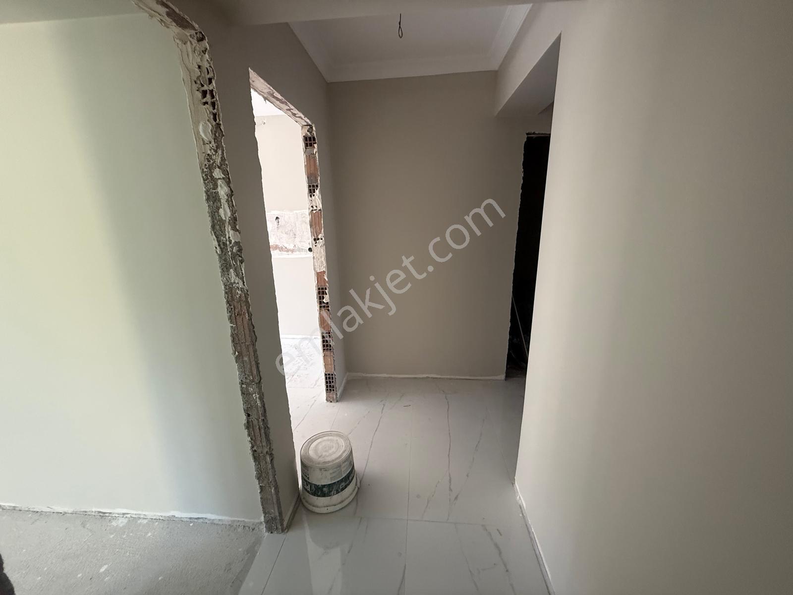 Barış'tan Tepeüstün'de Site İçerisinde Kapalı Otoparklı Lüks 2+1 - Görsel 7