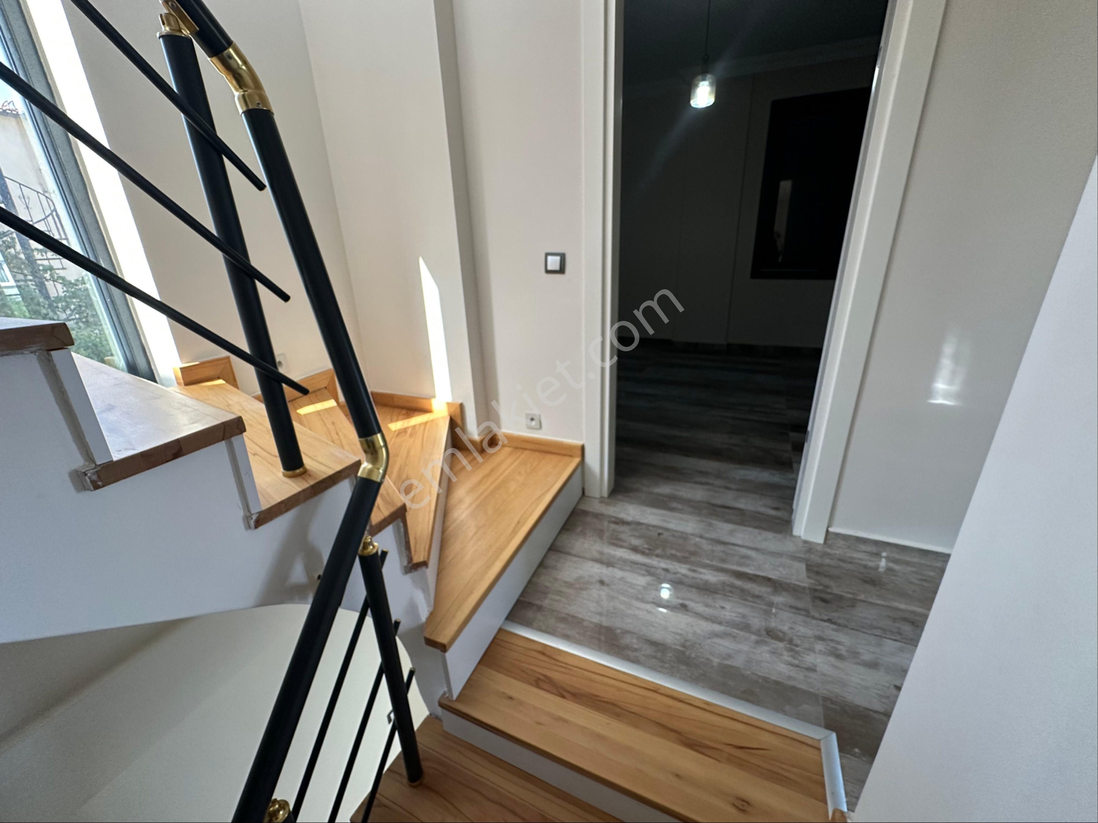 Seferihisar Doğanbey De Satılık 3+1 Villa Denize 150 Metre - Görsel 22