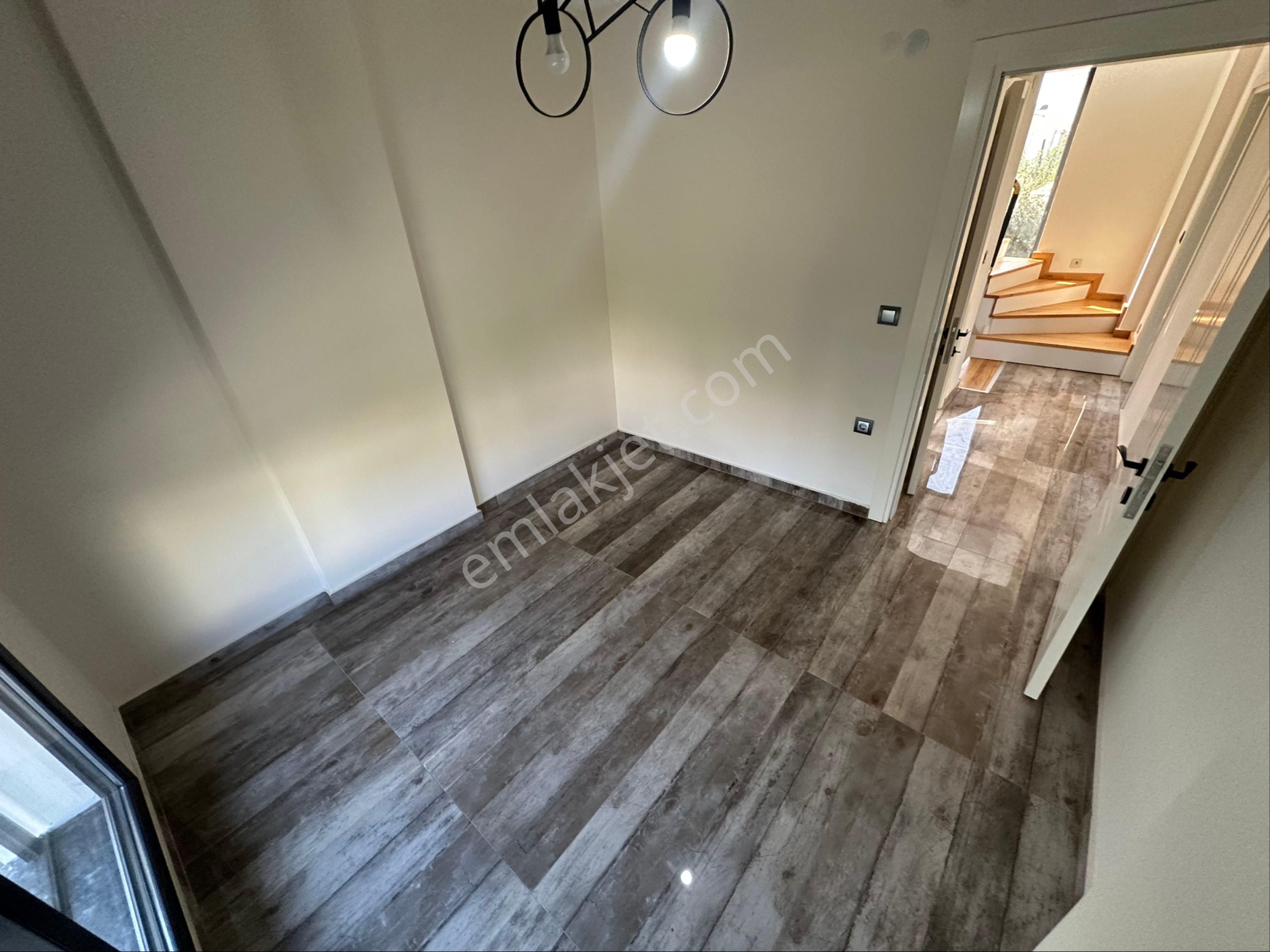 Seferihisar Doğanbey De Satılık 3+1 Villa Denize 150 Metre - Görsel 32