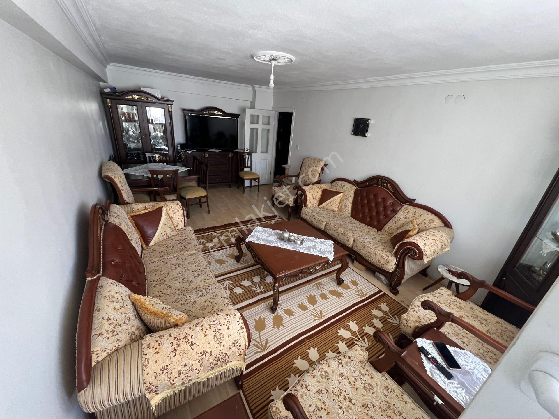 Etimesgut Topçu Mah 12 Yıllık 2.arakat Kredı Lımıtsız 3+1 Daire