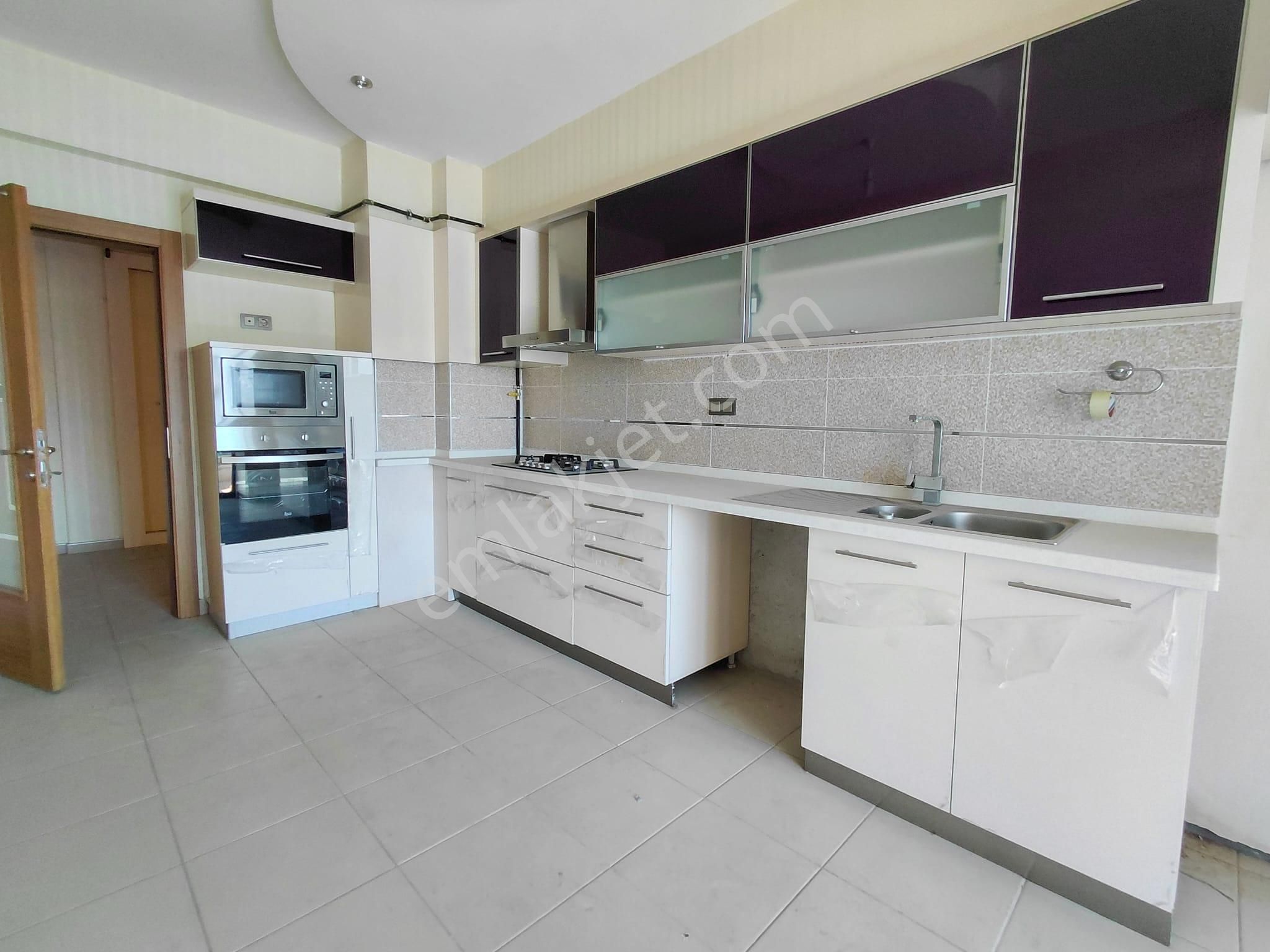 Emrah Çiftci'den Selçuklu Yazır Mah.ecdat Parkı Karşısı Kiralık 3+1 Arakat Lüks Daire - Görsel 5