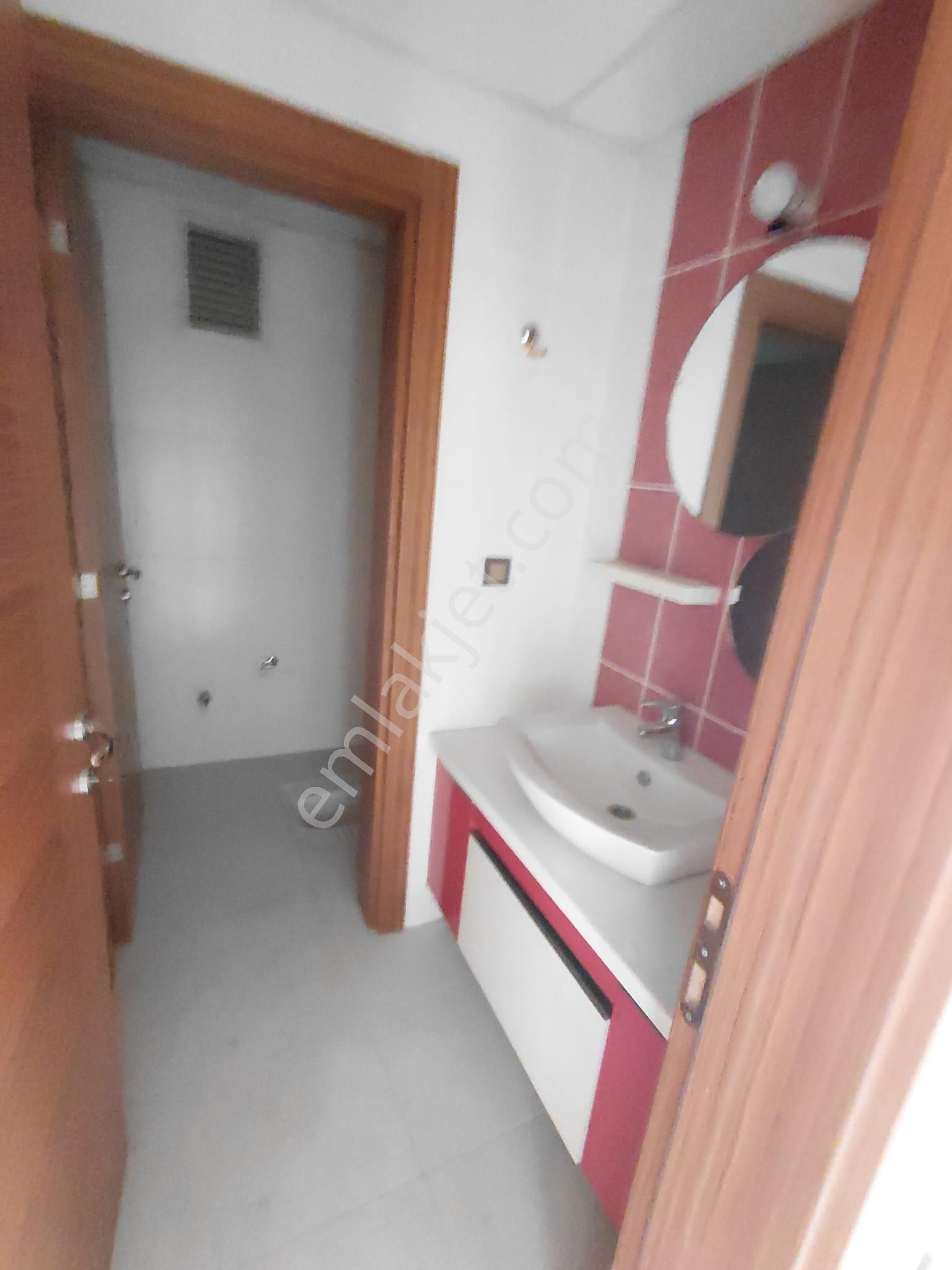 Emrah Çiftci'den Selçuklu Yazır Mah.ecdat Parkı Karşısı Kiralık 3+1 Arakat Lüks Daire - Görsel 35