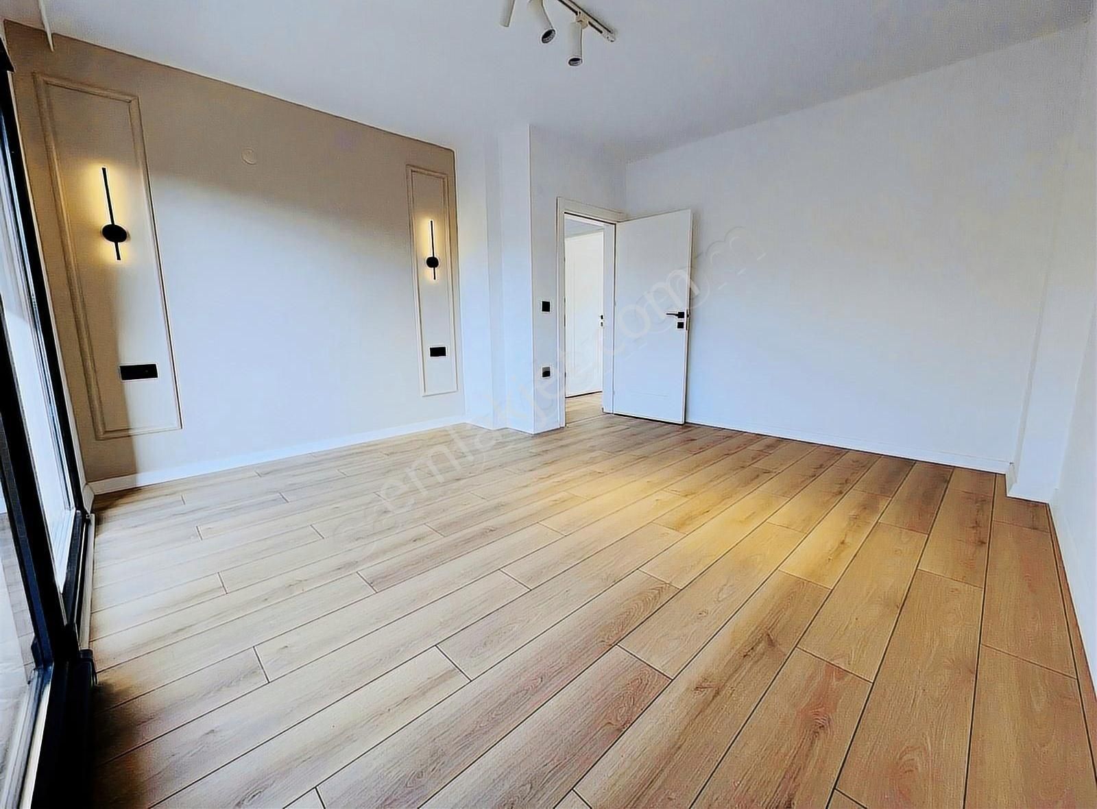 Gürede Lüks, Tam Müstakil Villa 5+2 Havuzlu Saunalı 300m2 Bahçe - Görsel 24