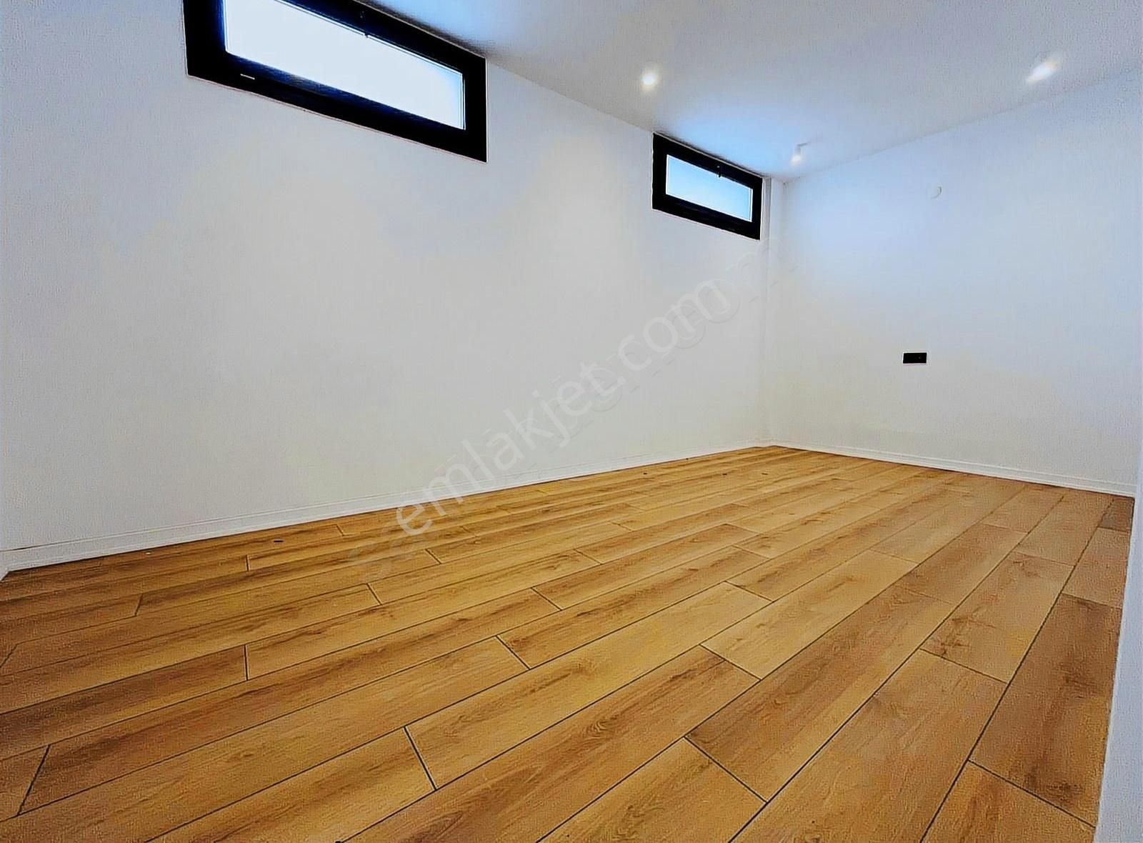 Gürede Lüks, Tam Müstakil Villa 5+2 Havuzlu Saunalı 300m2 Bahçe - Görsel 23