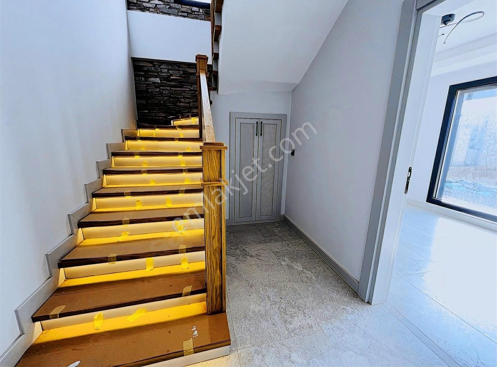 Avcıdan Denize Sıfır Site İçerisinde Müstakil Villalar (3. Sıra) - Görsel 24