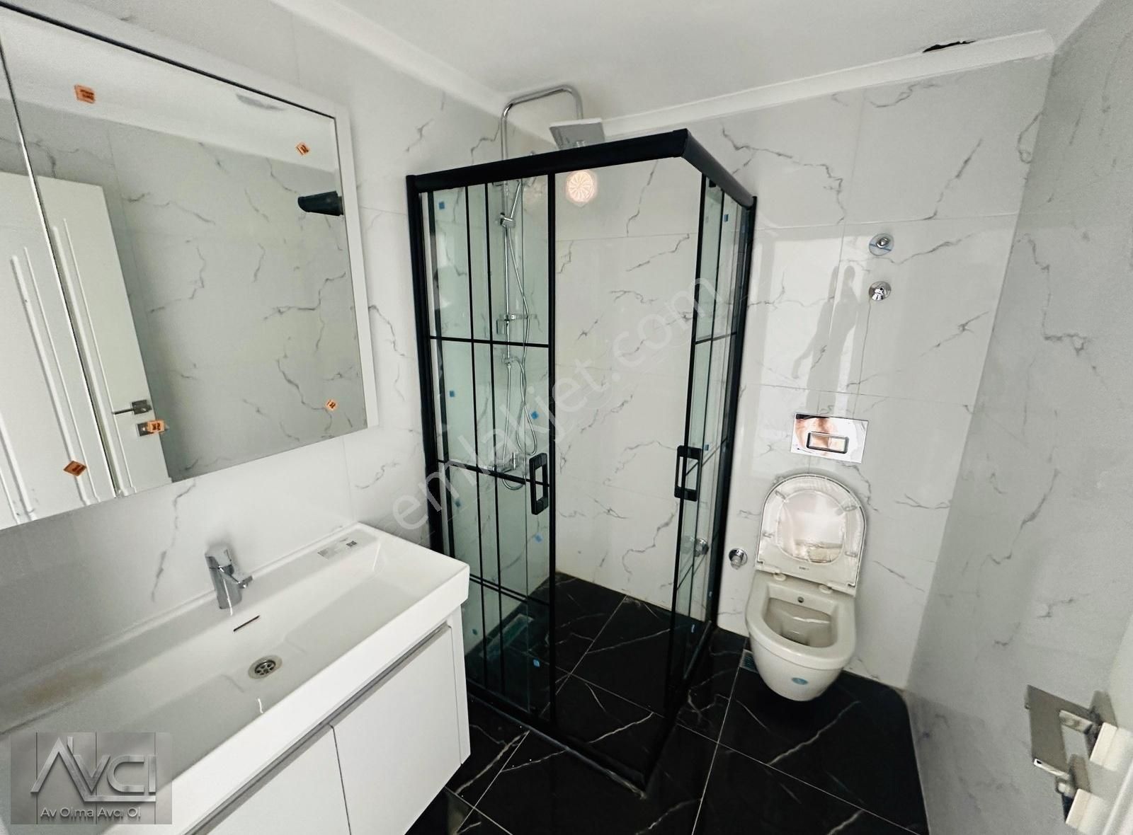 Avcı'dan Güre Ferah Mimarili Akıllı Sistemli Tripleks 5+1 Villa - Görsel 18