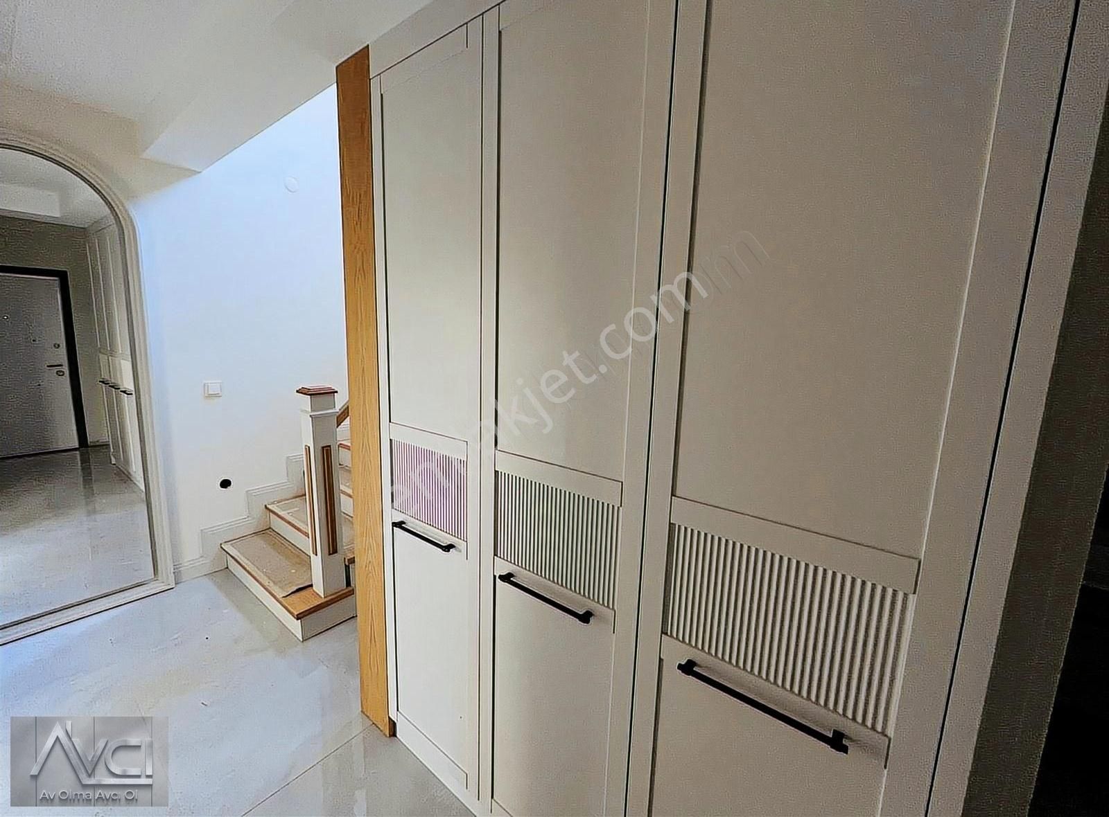 Avcı'dan Küçükkuyu'da Denize 100m Mesafede Müstakil 3+1 Villalar - Görsel 15