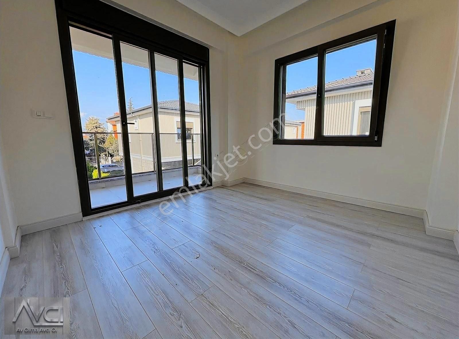 Avcı'dan Küçükkuyu'da Denize 100m Mesafede Müstakil 3+1 Villalar - Görsel 2