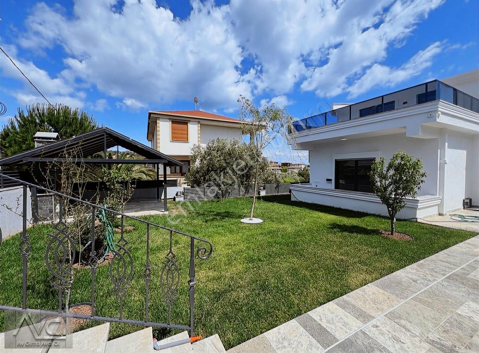 Avcı'dan 550m2 Arsa Deniz Manzaralı, Havuzlu, Müstakil 4+1 Villa - Görsel 23