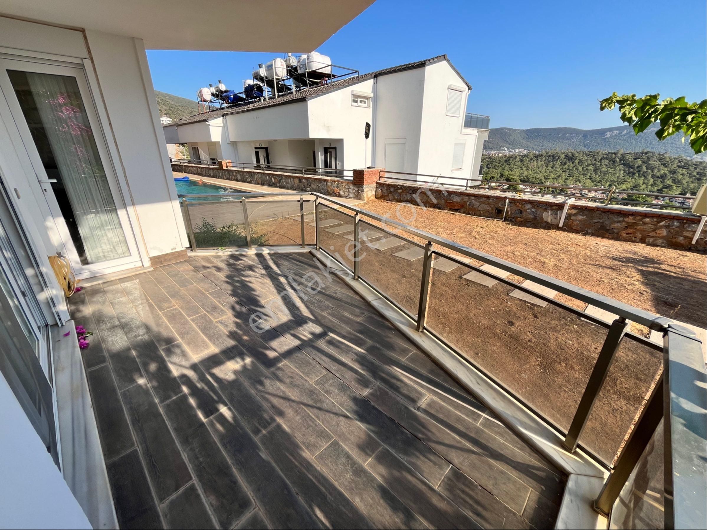 Full Deniz Manzaralı 3+1 Bahçeli Dubleks - Görsel 19