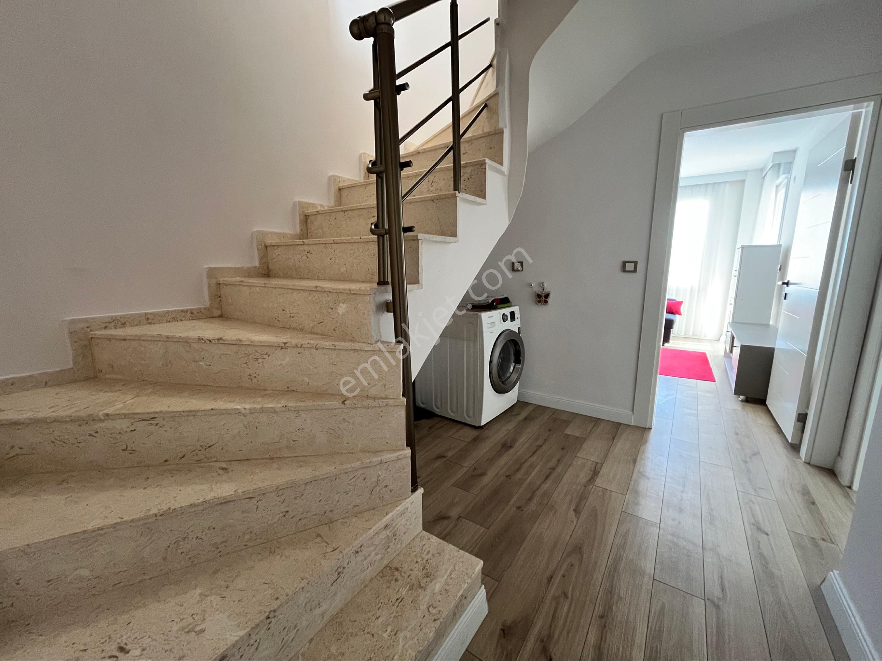 Full Deniz Manzaralı 3+1 Bahçeli Dubleks - Görsel 25