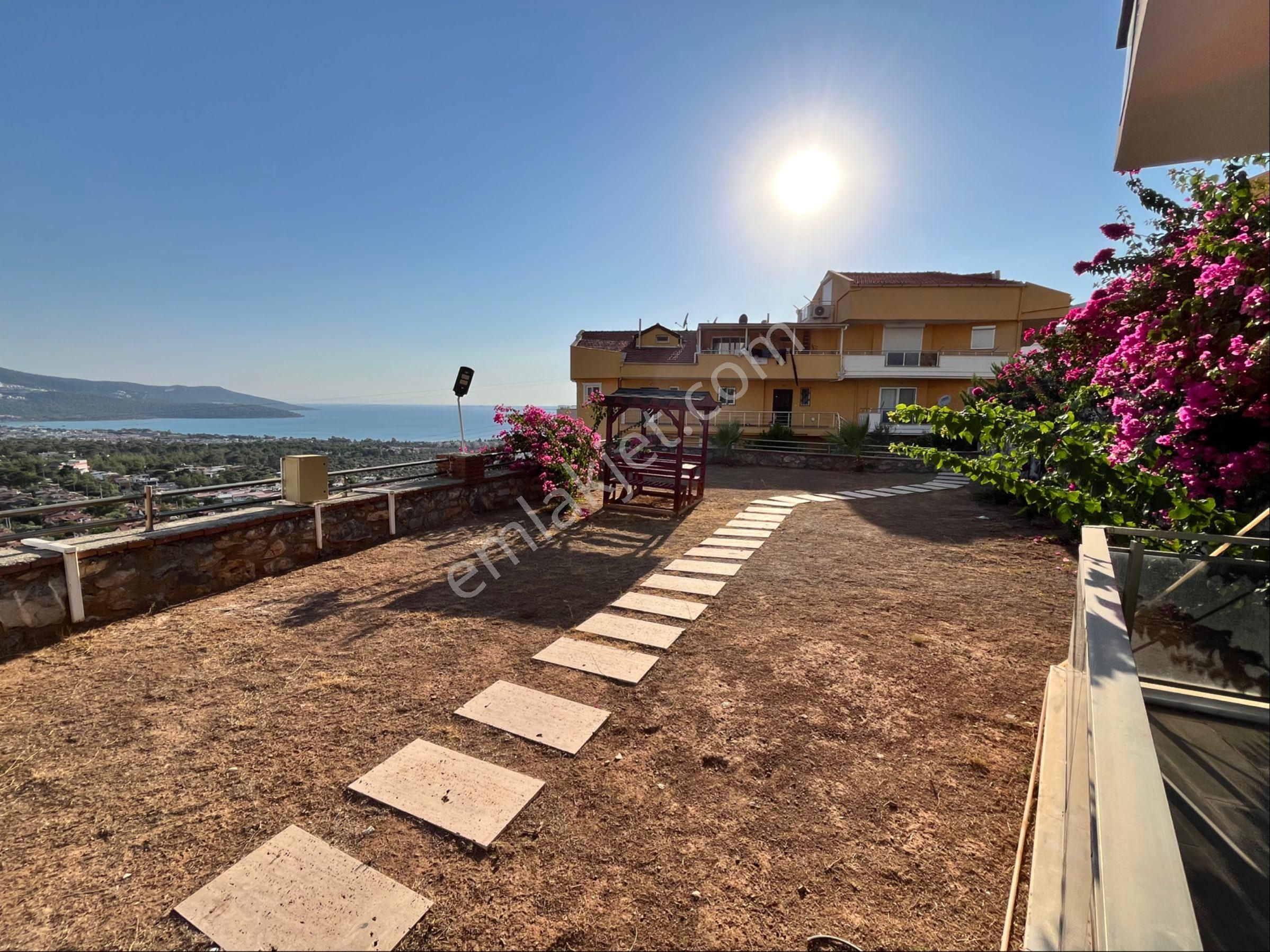 Full Deniz Manzaralı 3+1 Bahçeli Dubleks - Görsel 16