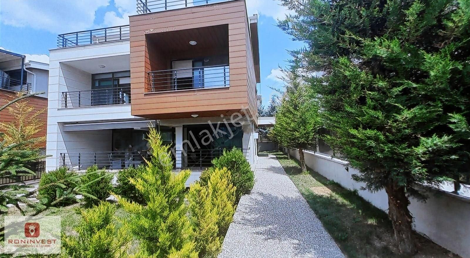 Ankara/beytepe'de Satılık Lüks Villa (konut&büro&ofis'e Uygun)
