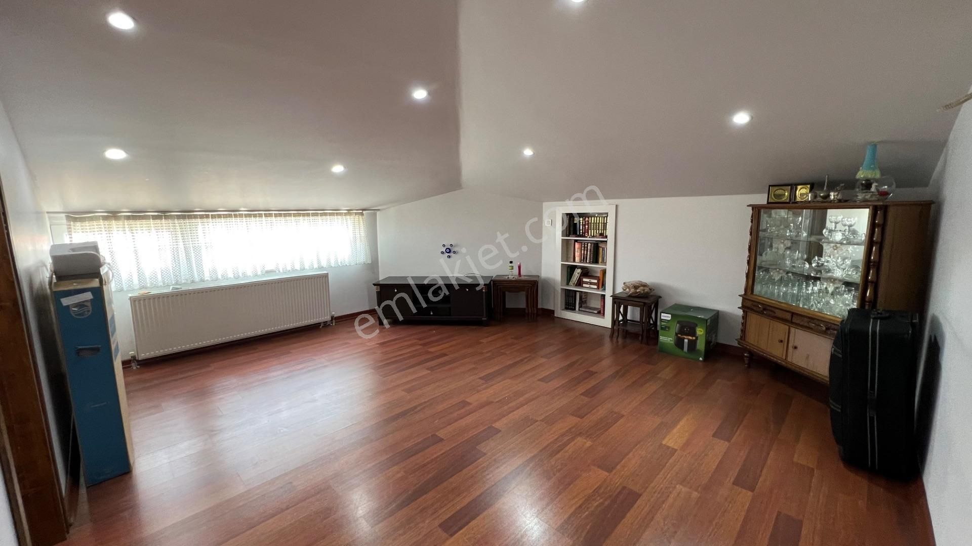 Ümraniye Altınşehir Kiralık Geniş 2+1 Daire