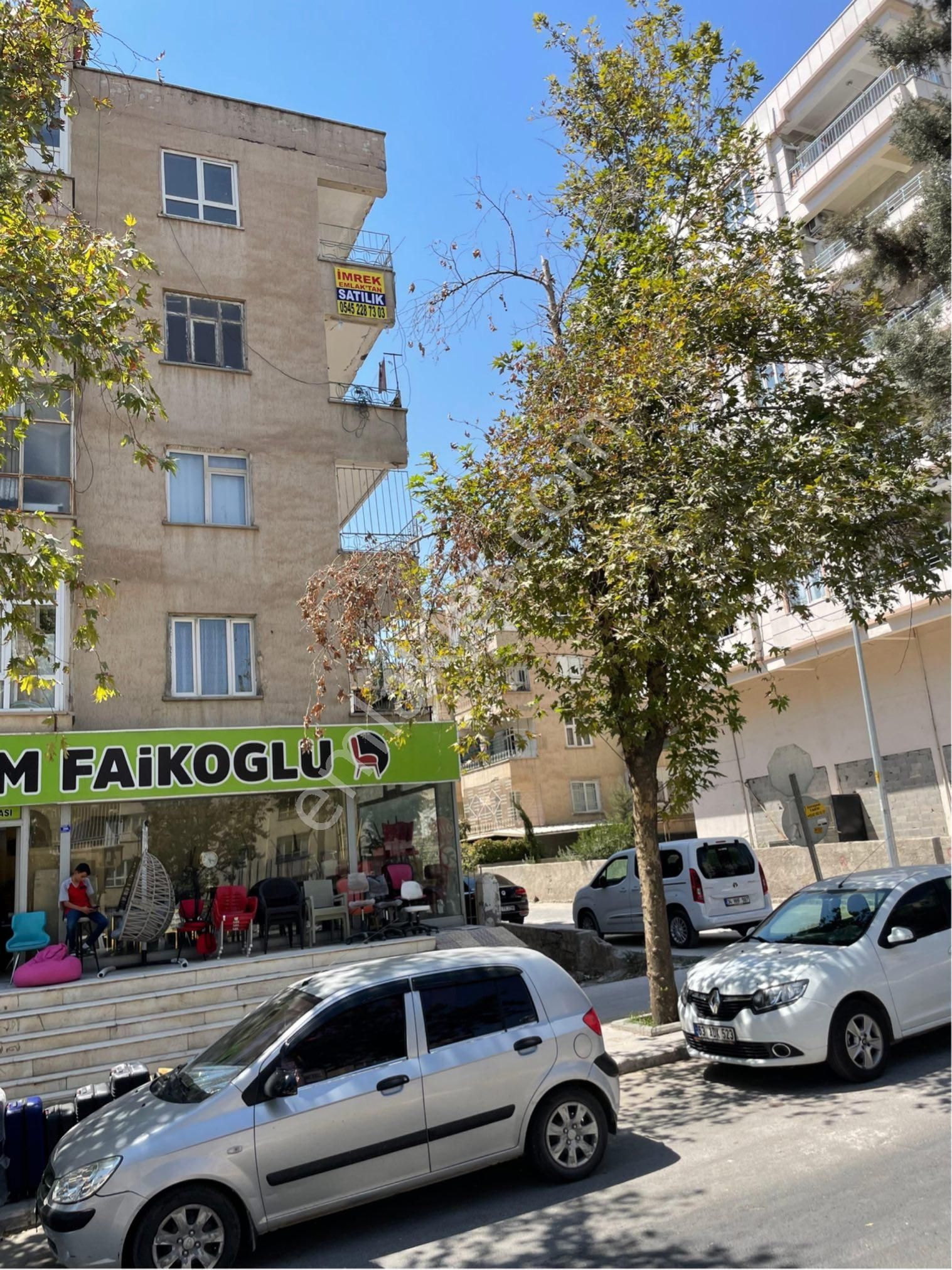 Yenisehir Yol Ustunde Satılık Daire