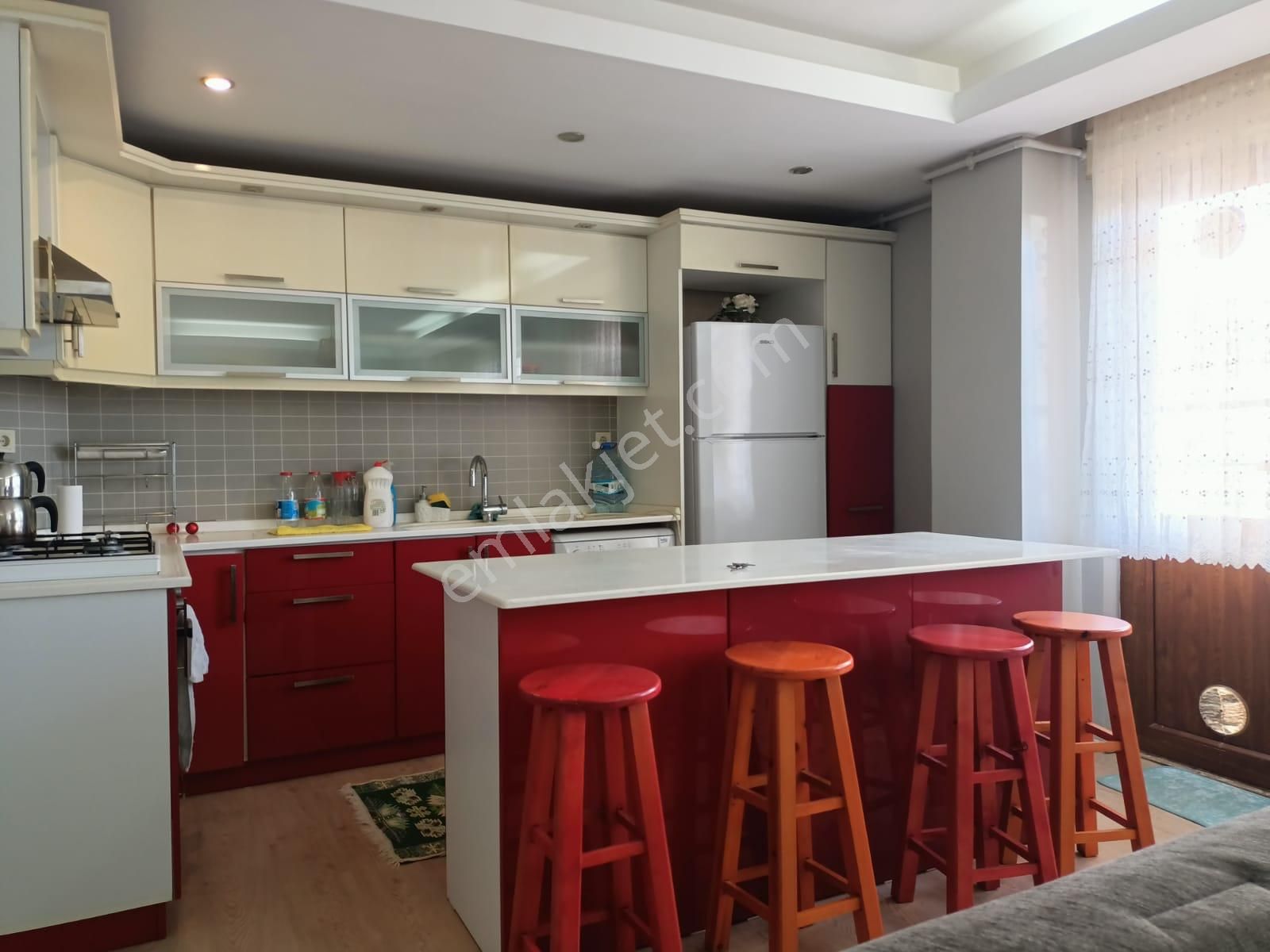 Körfez Mimarsinan Mahallesi Duru Sitesinde 2+1 Eşyalı Kiralık Daire
