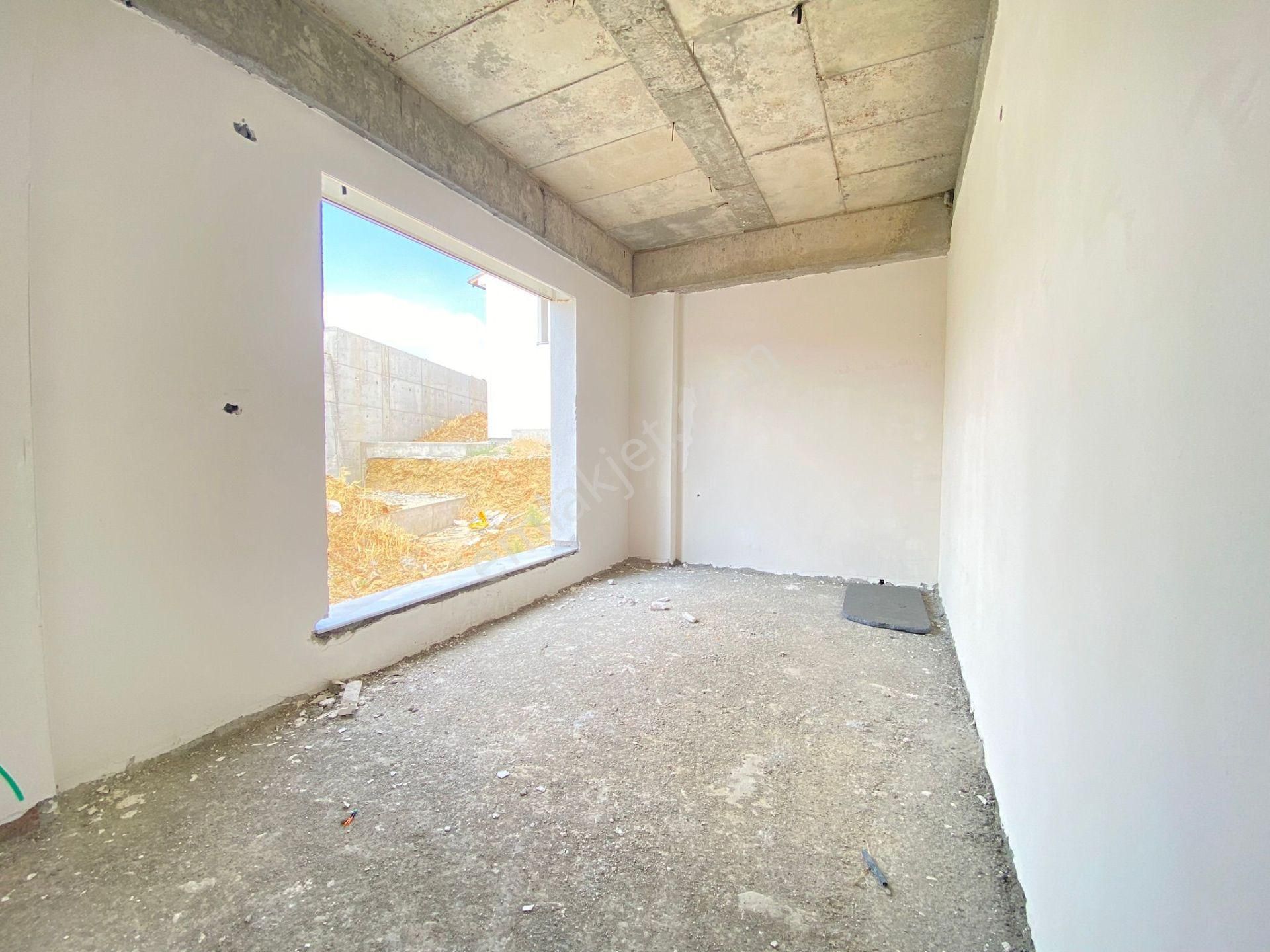 Cb King'den Edremit Yolu Üzerinde 5+1 Satılık Villa - Görsel 16