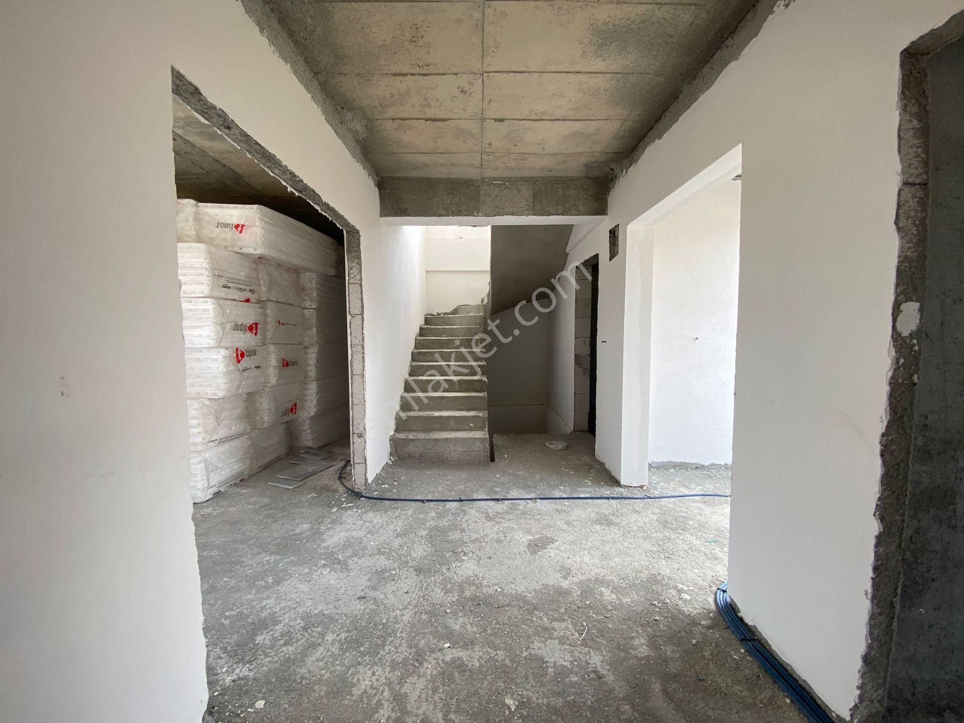 Cb King'den Edremit Yolu Üzerinde 5+1 Satılık Villa - Görsel 6