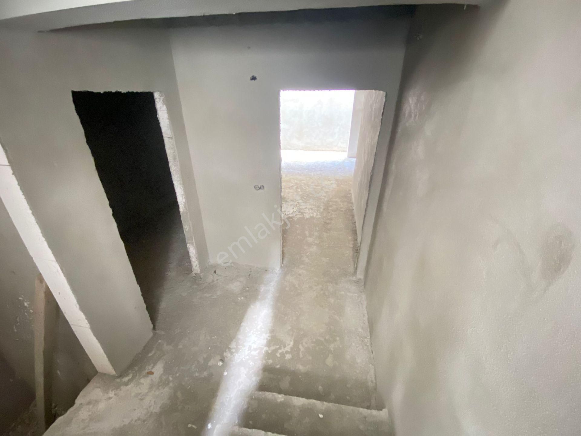 Cb King'den Edremit Yolu Üzerinde 5+1 Satılık Villa - Görsel 12