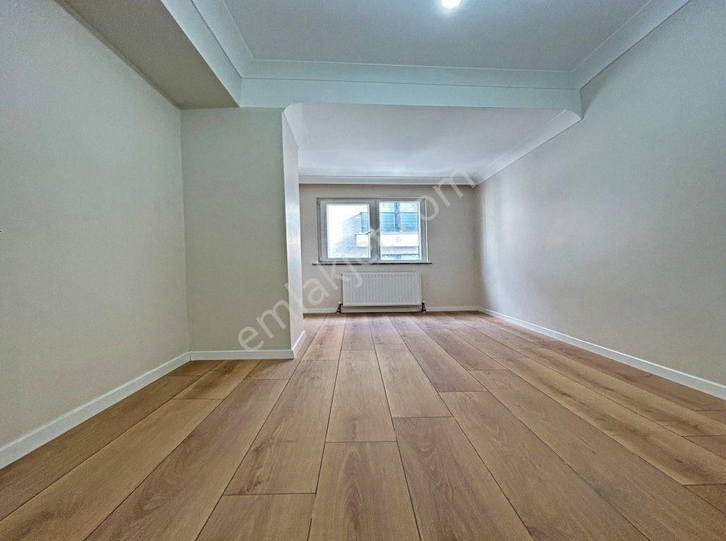 Reşit Paşa Caddesinde E5 E Yakın Sıfır Son 3+1 Çift Balkonlu!!! - Görsel 16