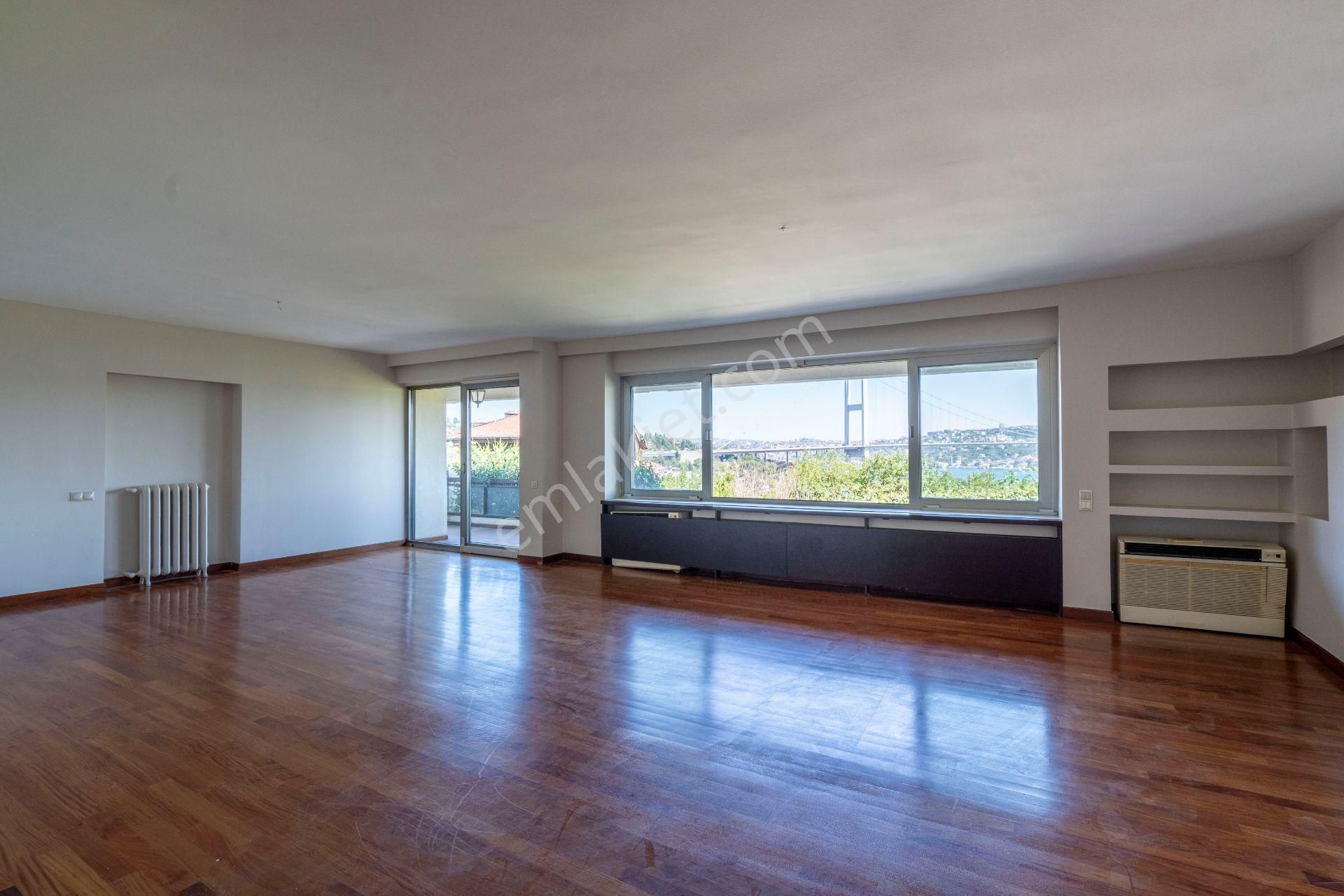 Ortaköy Palanga Caddesi'nde Boğaz Manzaralı Bahçe Katı - Görsel 13