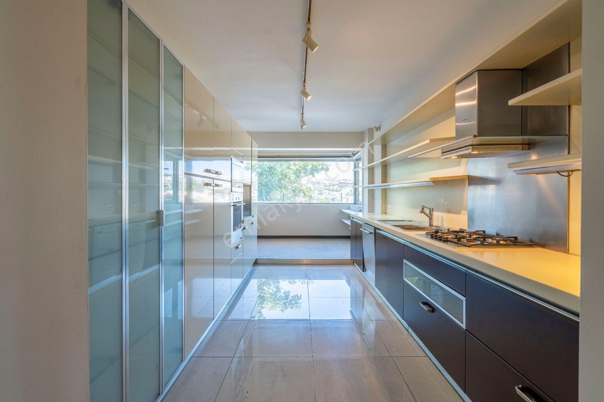 Ortaköy Palanga Caddesi'nde Boğaz Manzaralı Bahçe Katı - Görsel 25