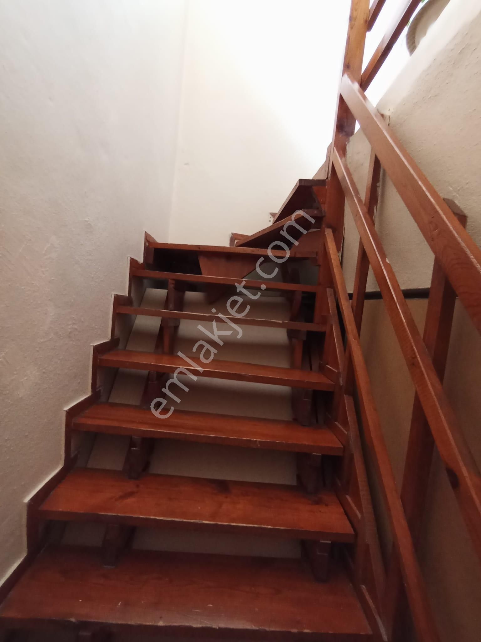 Sincan Plevne Mah'de 5+1 Ön Cephe Dublex Yapılı Daire - Görsel 17