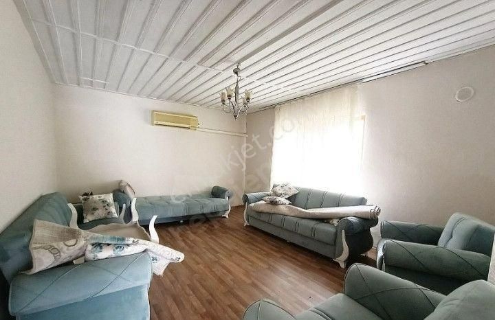 Pirlibey Mahallesinde Satılık Bahçeli Müstakil Ev - Görsel 4