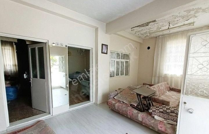 Pirlibey Mahallesinde Satılık Bahçeli Müstakil Ev - Görsel 12