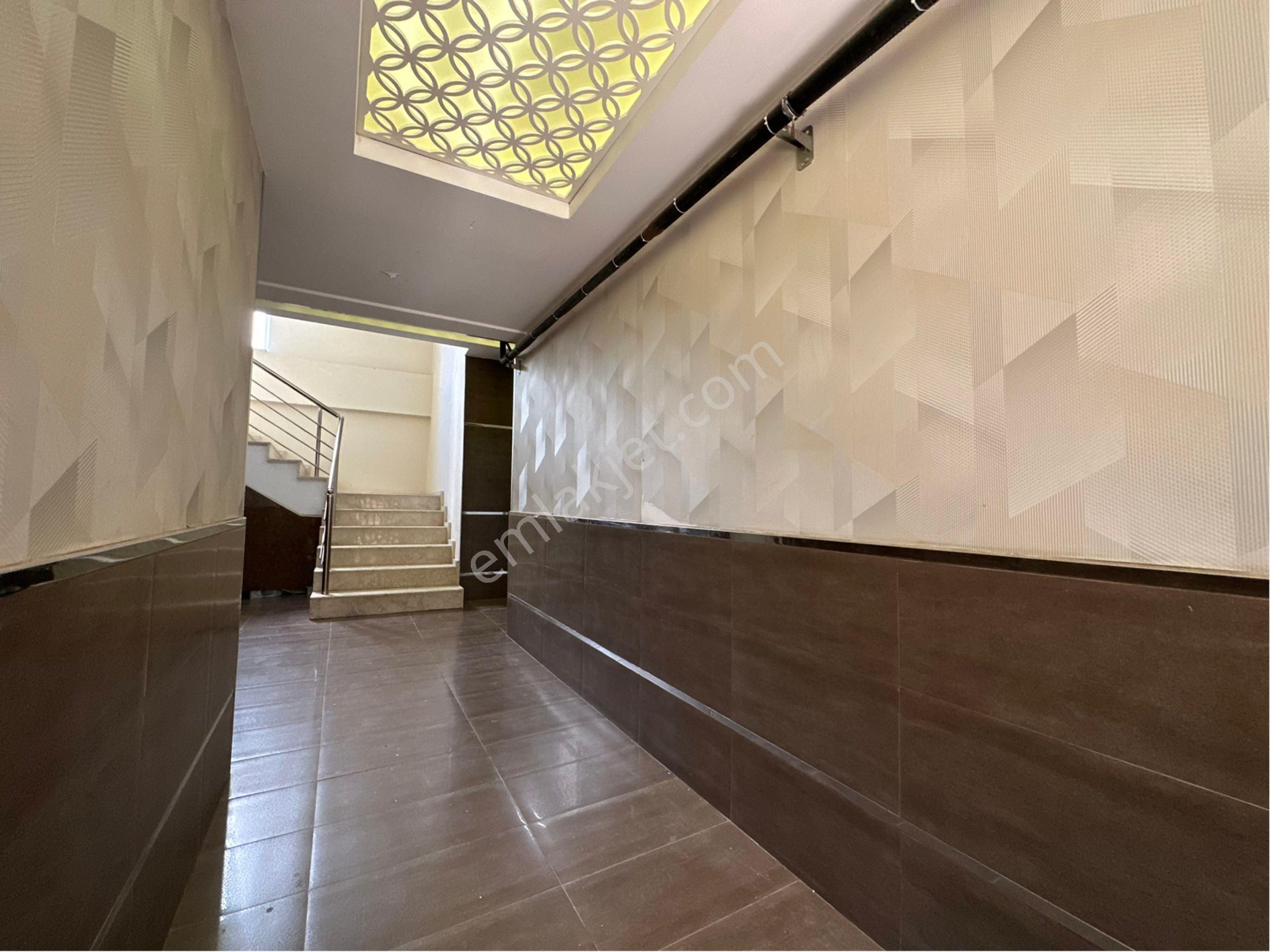 Kızılarıkta 2+1 Ayrı Mutfaklı Güzel Bakımlı Daire