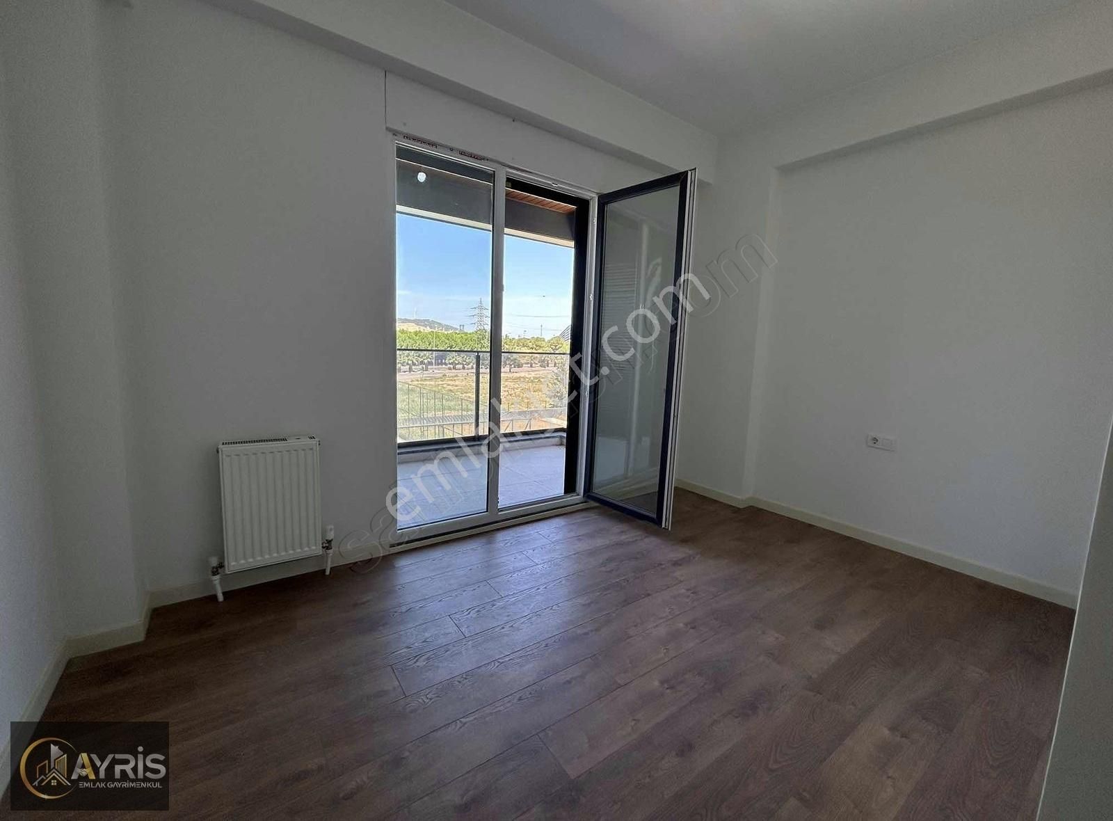 İzmir Aliağa Siteler Mah Sıfır 3+1 Kiralık Daire
