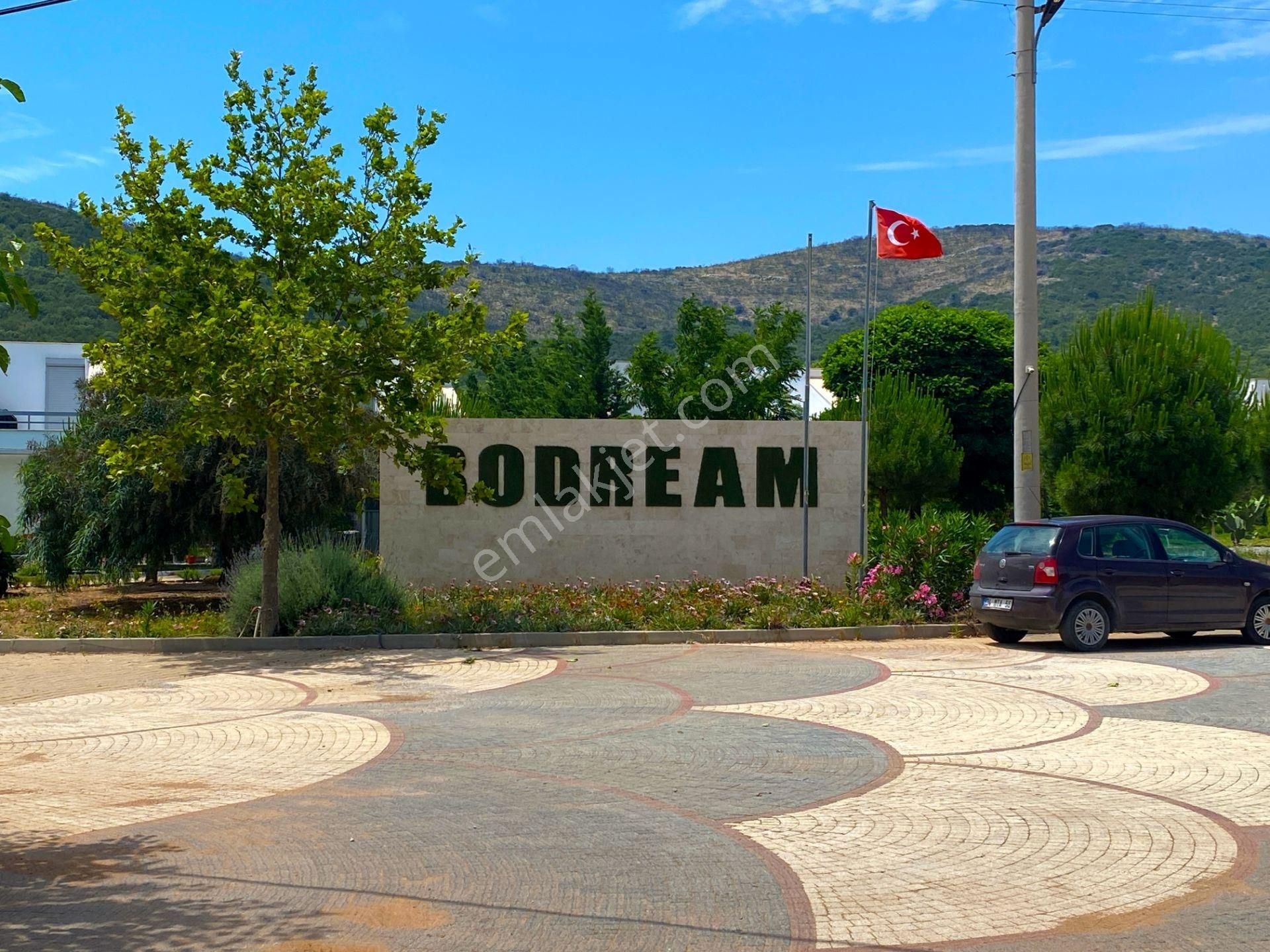 Kıyıkışlacık'ta Havuzlu Özel Sitede Satılık 2+1 Dubleks Villa - Görsel 6